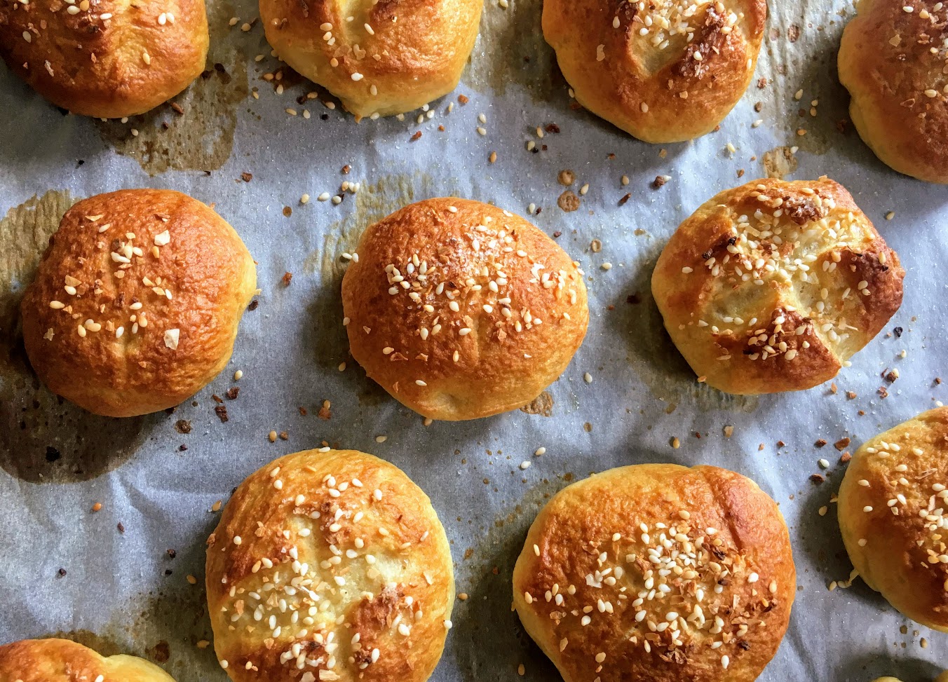 Mini “Everything” Pretzel Rolls